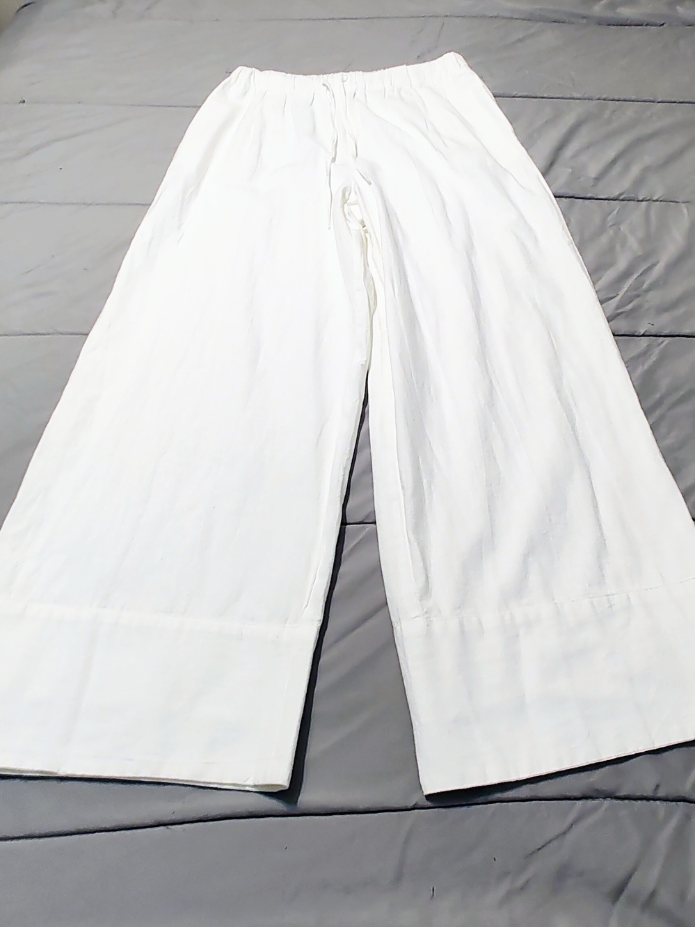 Women's Wide Leg Drawstring Pants in Ivory - Picture 4 of 6